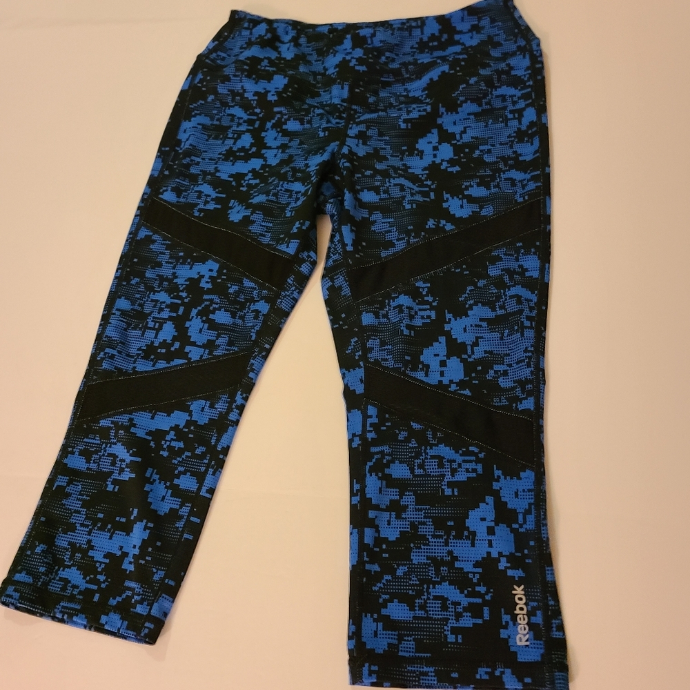 Reebok Capris workout pants - Picture 2 of 6